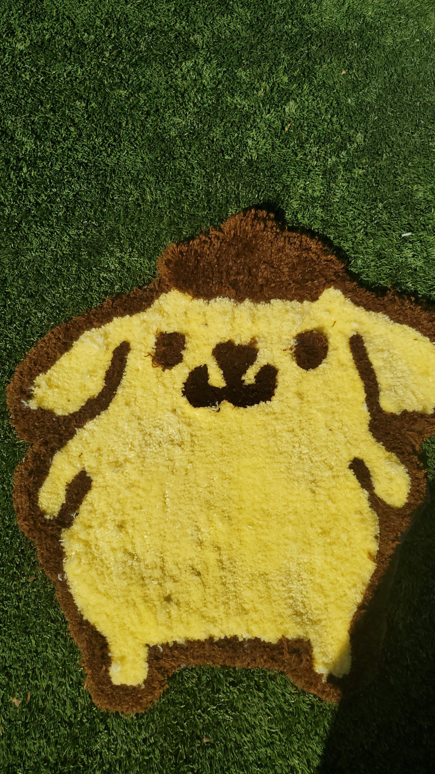 Handmade  25 pompompurin Tufted rug