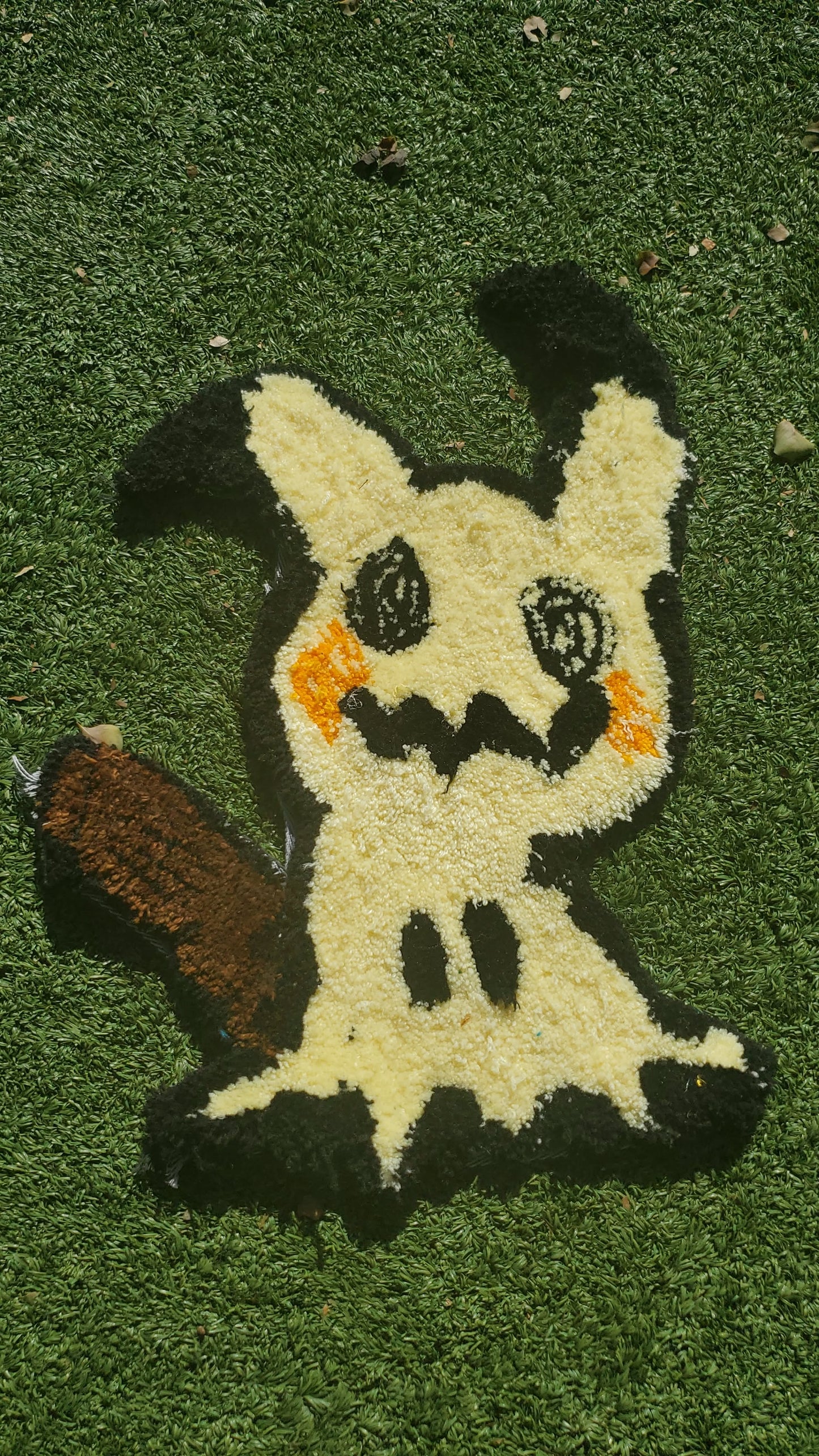 Mimikyu Pokémon rug