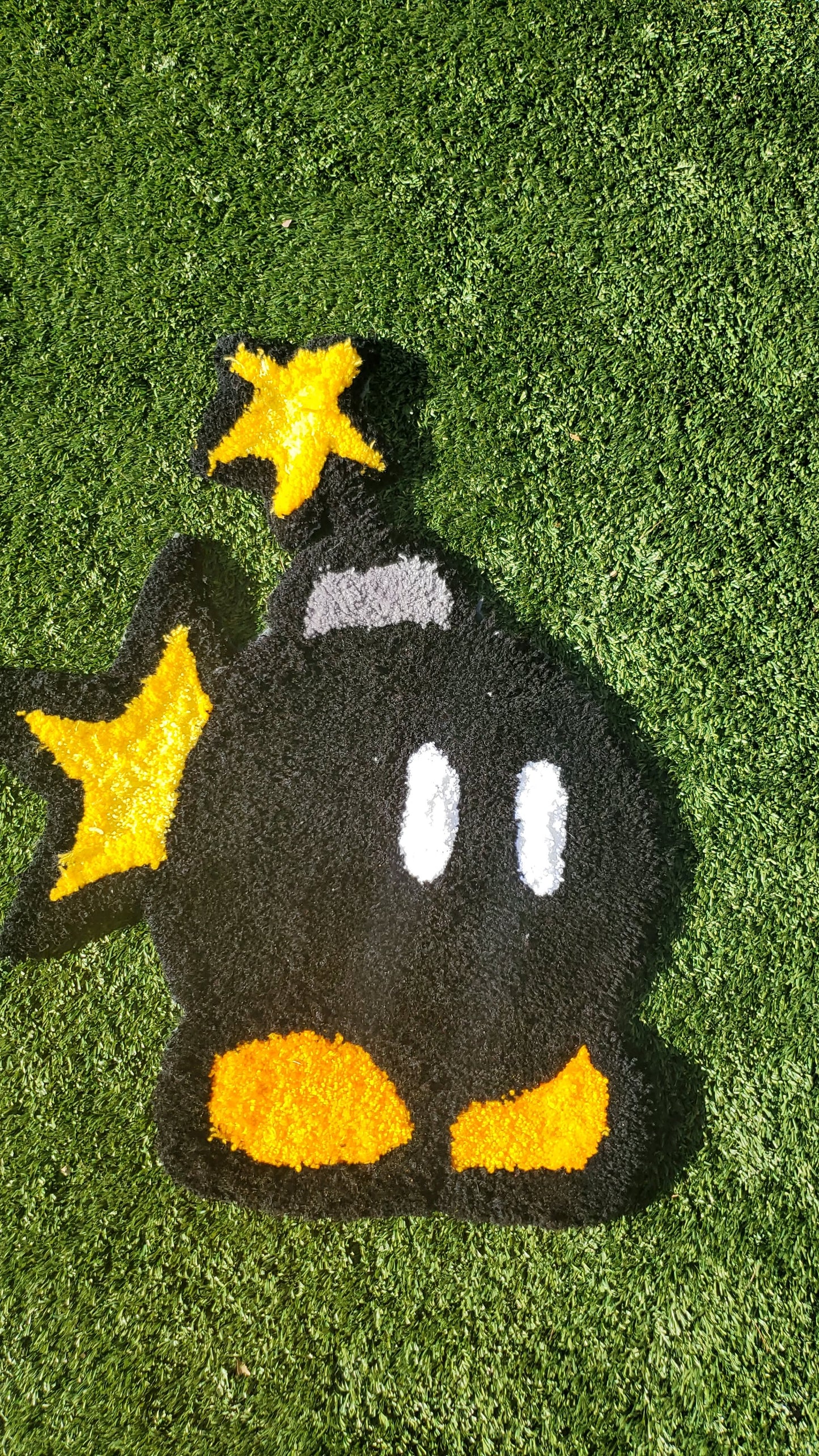 💣 Handmade Bomberman Tufted Rug